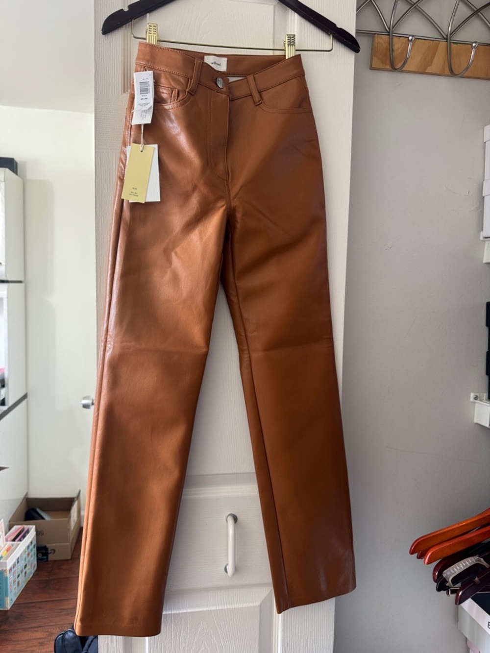 Aritzia Wilfred leather pants